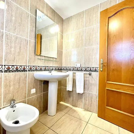 아파트 Studio With Sea Views, Piscina, Wifi,well Connected, Tenerife South 코스타델실렌시오