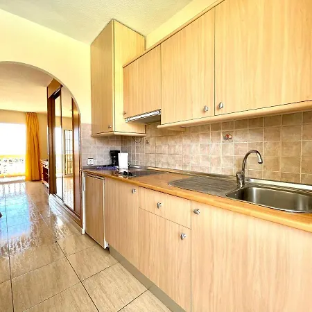 Studio With Sea Views, Piscina, Wifi,well Connected, Tenerife South 아파트 코스타델실렌시오